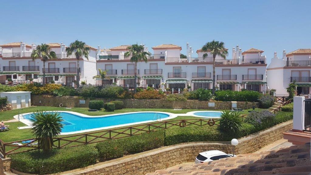Las Lomas De Cabopino Марбелья Экстерьер фото